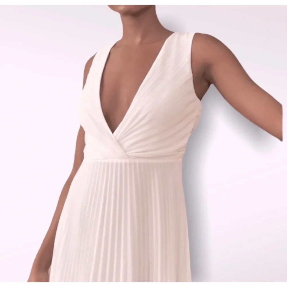 BHLDN x Badgley Mischka Sloane Size 6 Ivory Pleated Maxi Wedding Dress - Picture 6 of 13